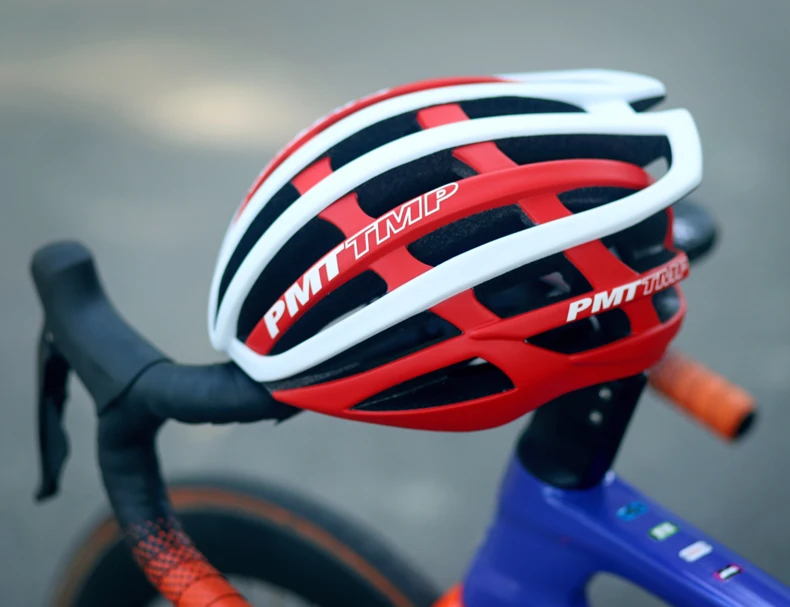 PMT велосипедный шлем велосипедный шоссейный велосипед MTB велосипедный шлем s m en Регулируемый ультралегкий 230 г s m l 53-61 см 29 отверстий в форме гонок