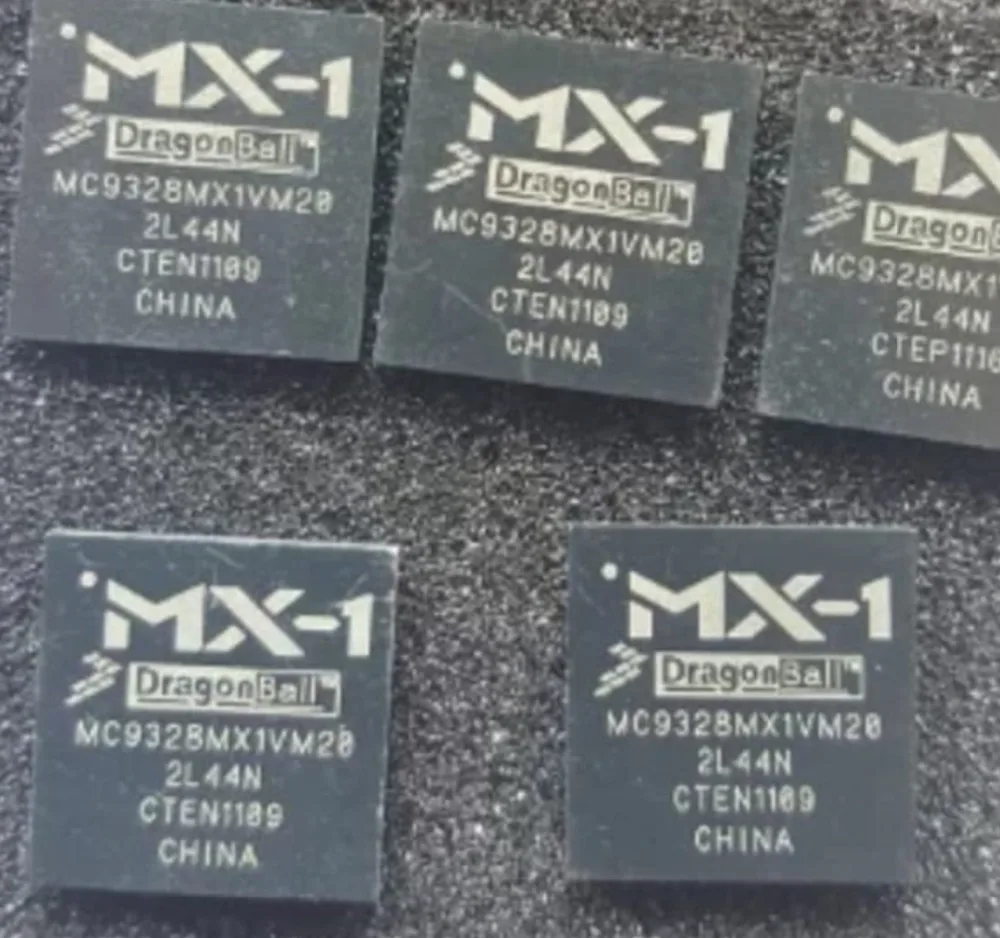 1 шт. MC9328MX1VM20 MC9328 256-Pin MAP-BGA MX семья приложений процессоров
