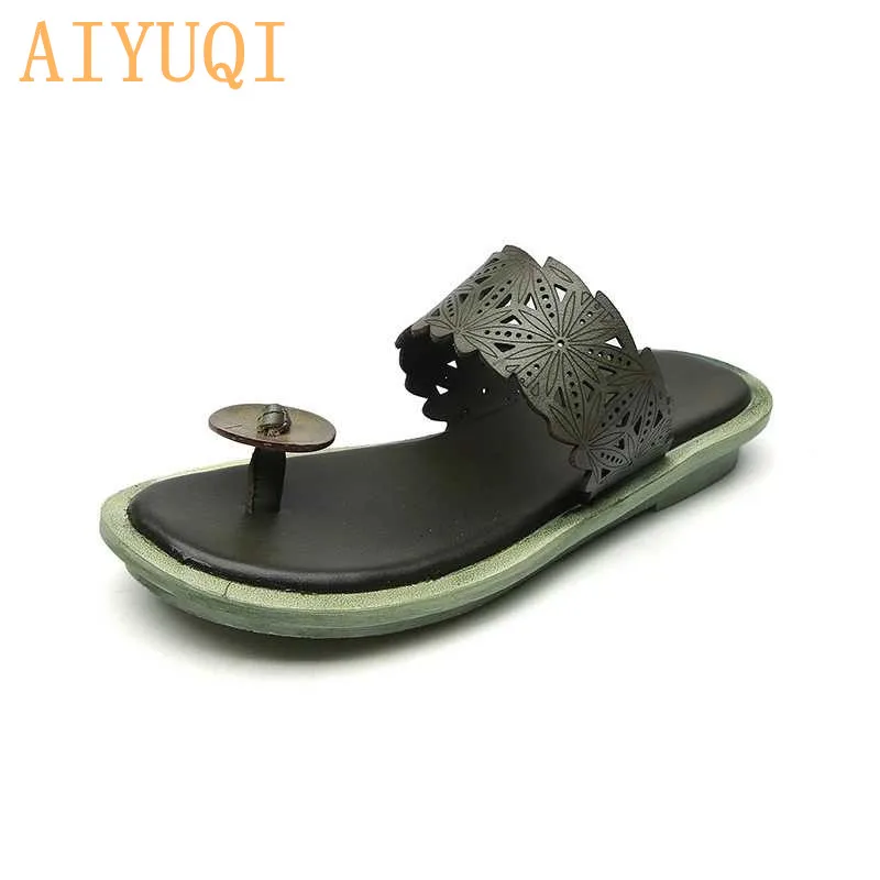green AIYUQI Для женщин сандалии, шлепанцы новые летние Пляжные тапочки Для женщин натуральная кожа женская обувь босоножки на плоской подошве; повседневные туфли - Цвет: green