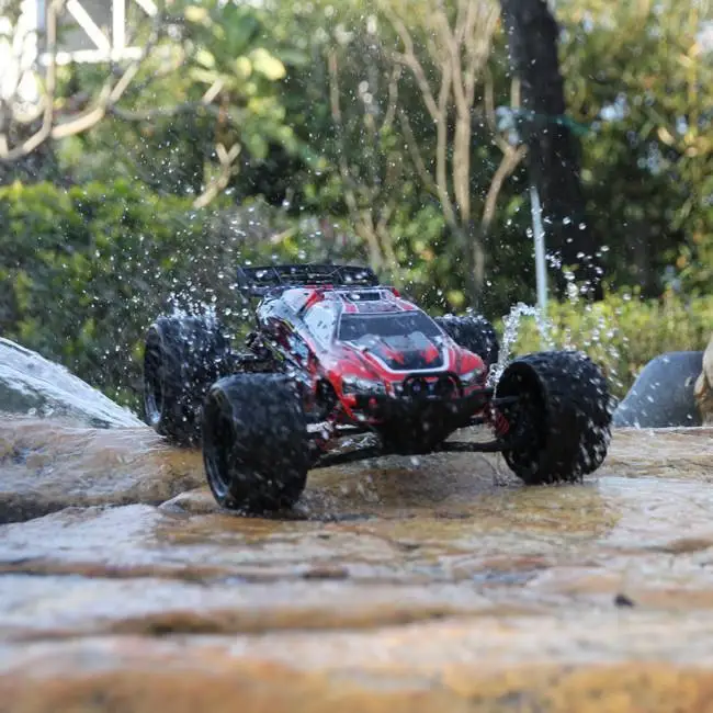 Высококачественный Радиоуправляемый автомобиль 2 4G 1:18 RC 4WD скоростной гоночный