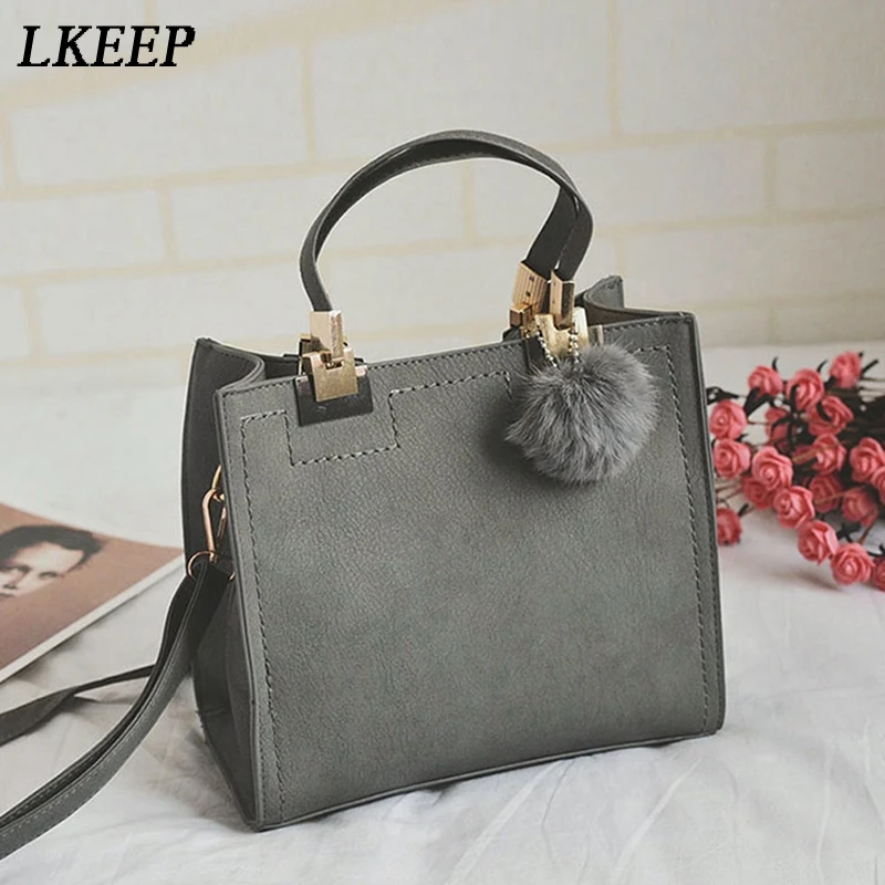 

Brand Women Hairball Ornaments Totes Solid Handbag Party Purse Ladies Messenger Crossbody Shoulder Bags Fashion Messenger Bag