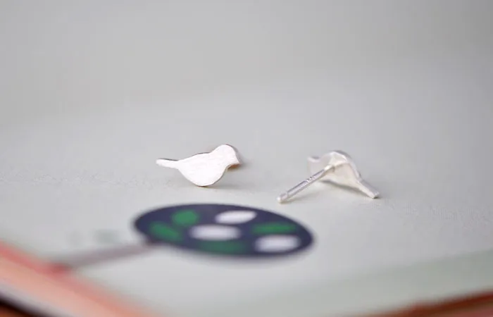 

real. 925 Sterling Silver jewelry Matte Brushed Bird stud earrings Animal jewelry Charm for girl's GTLE834