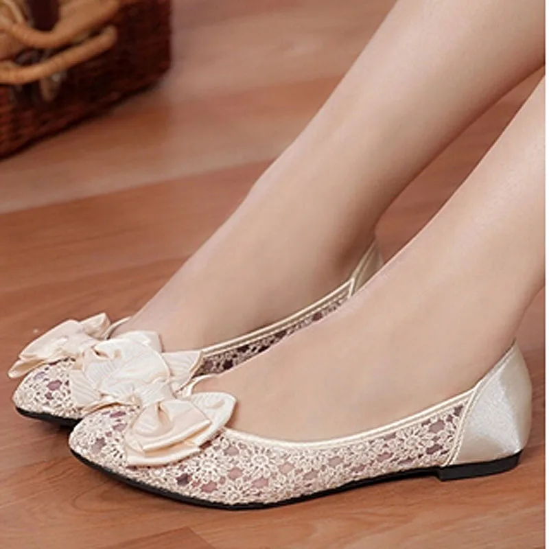 New 2021 Fashion Round Toe Breathable Lace Ballet Flats for Women Sexy Pointed Slip-on Women Lace Flats Ladies Wedding Shoes 41