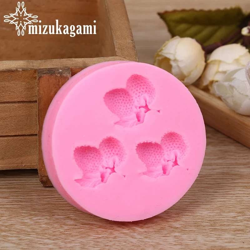 

1PCS UV Resin Jewelry Liquid Silicone Mold Fruit Strawberry Resin Molds For DIY Pendant Charms Making Jewelry