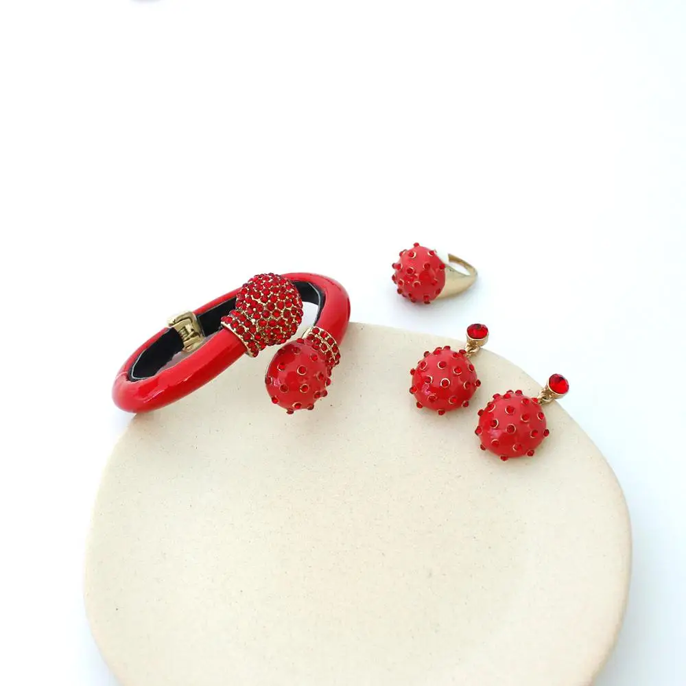 

GrayBirds Jewelry New Bracelet Sets Design With Earring Ring For Women Summer Bracelets Pink Blue Red Yellow Girl Ball Bracelets