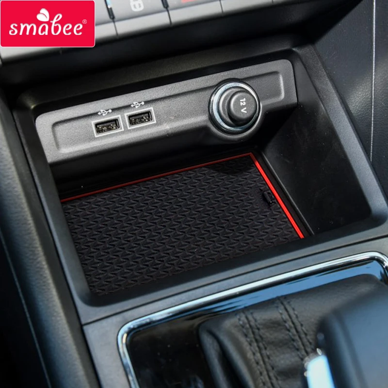 Smabee Anti-Slip Gate slot mat For Skoda Karoq 2017 2018 2019 Rubber Coaster Cup Holders Non-slip mats Accessories Car sticker |