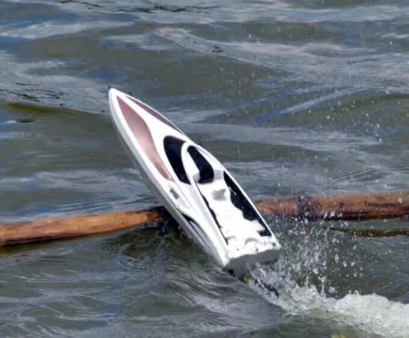 Крупномасштабная морская динамическая штурмовая модель корабля 2 4G 150M с