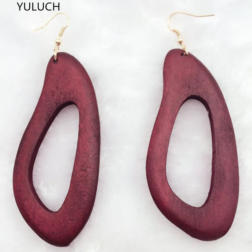 Pair good  charm african red green brown colorlong wood  Latest new arrival wood  earrings new design quality