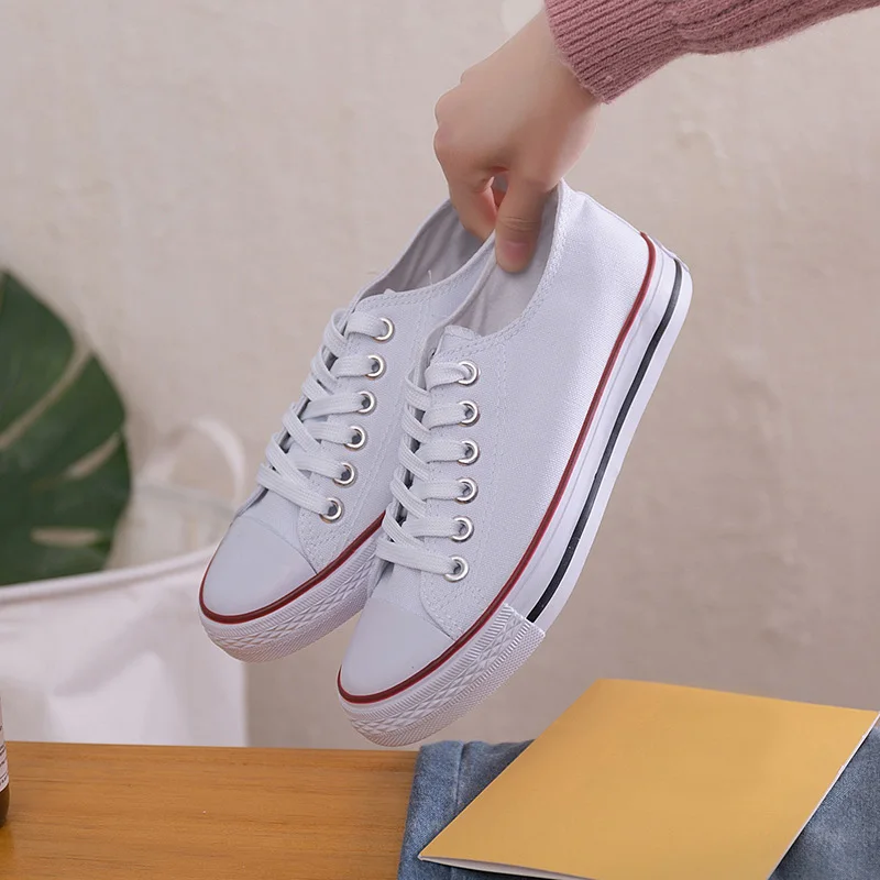 Новинка года; Весенняя парусиновая обувь; женские модные кроссовки; низкая дышащая обувь для школьников; женские кроссовки; Набор плоскогубцев; обувь; ZH2767 - Цвет: White and red