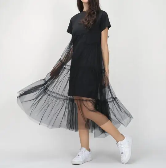 TWOTWINSTYLE Лето Корейский сплайсинга плиссированные тюль футболка платье для женщин большой размер черный серый цвет одежда новая мода - Цвет: Черный