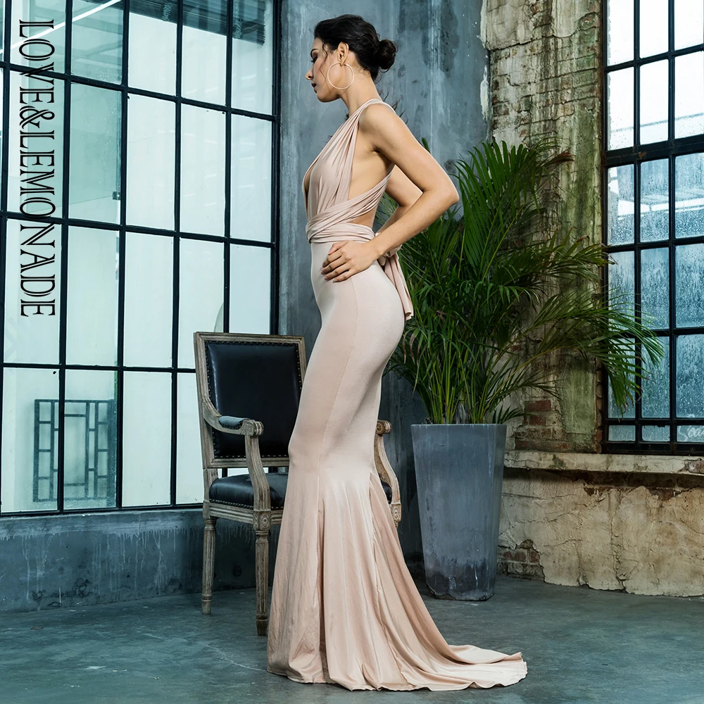 Женское облегающее платье LOVE & LEMONADE длинное телесного цвета на лямках со сменными