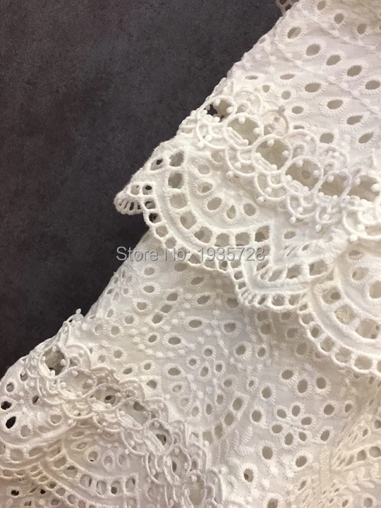 Высокое качество Белый Женщины/Дамы v-образным вырезом кружева Broderie Anglaise выдалбливают Bayou Многоуровневое Swirl Длинные платье макси с Раффлед подробно