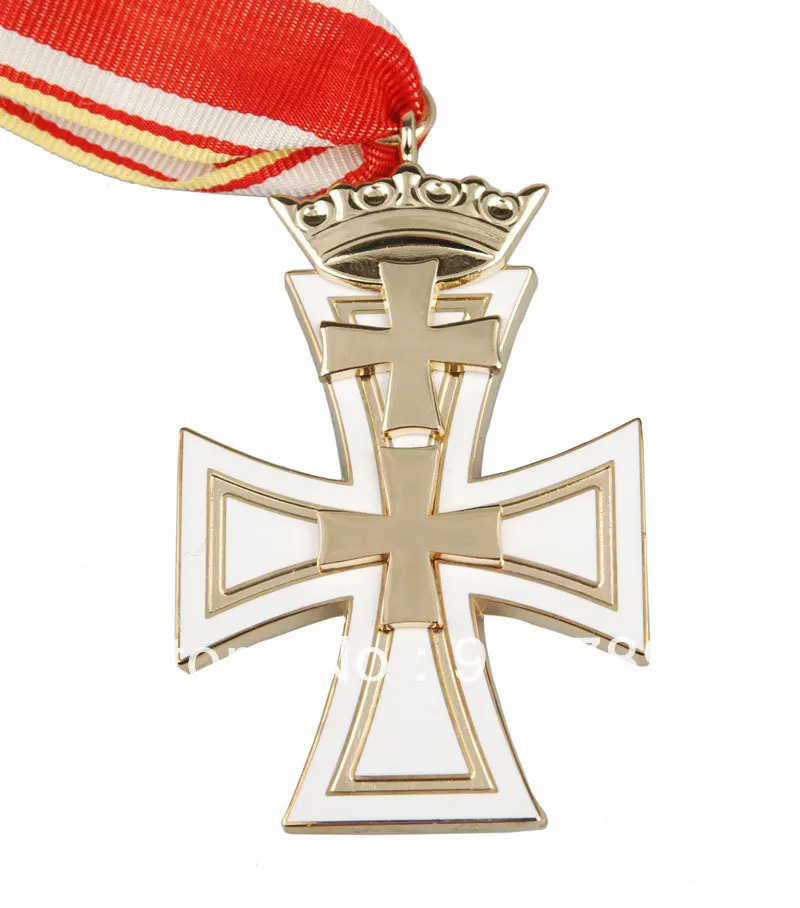 Металлический значок второго класса с немецким крестом Данцига времен 2 мировой