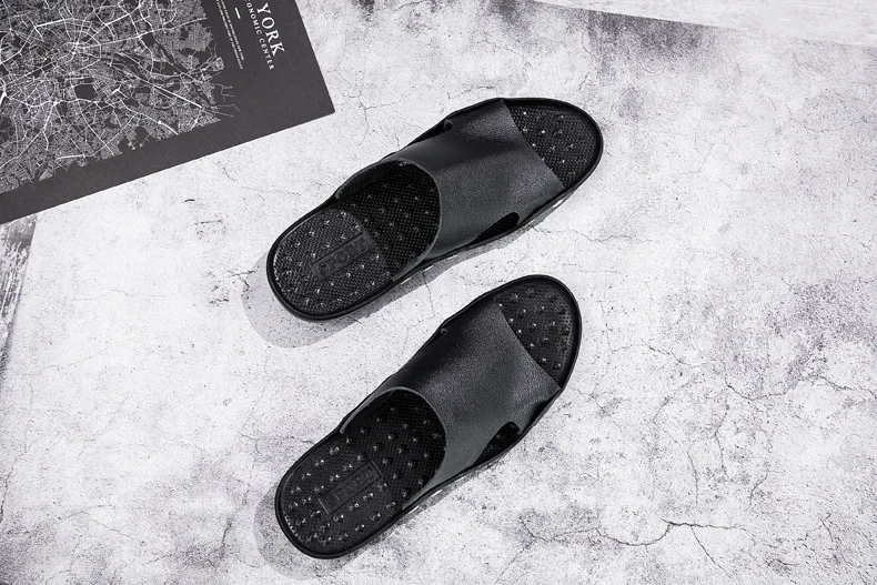 Mazefeng Summer Genuine Leather Slippers High Quality Men Sandals Rivet Beach Mens Slippers Platform Male Sandals Rubber Shoes