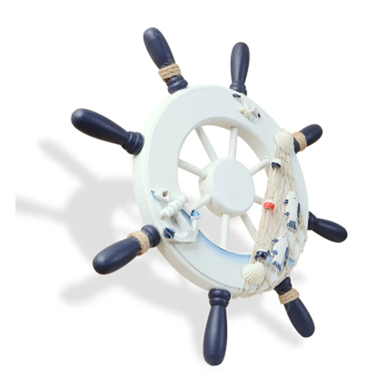 

Деревянный руль для украшения дома