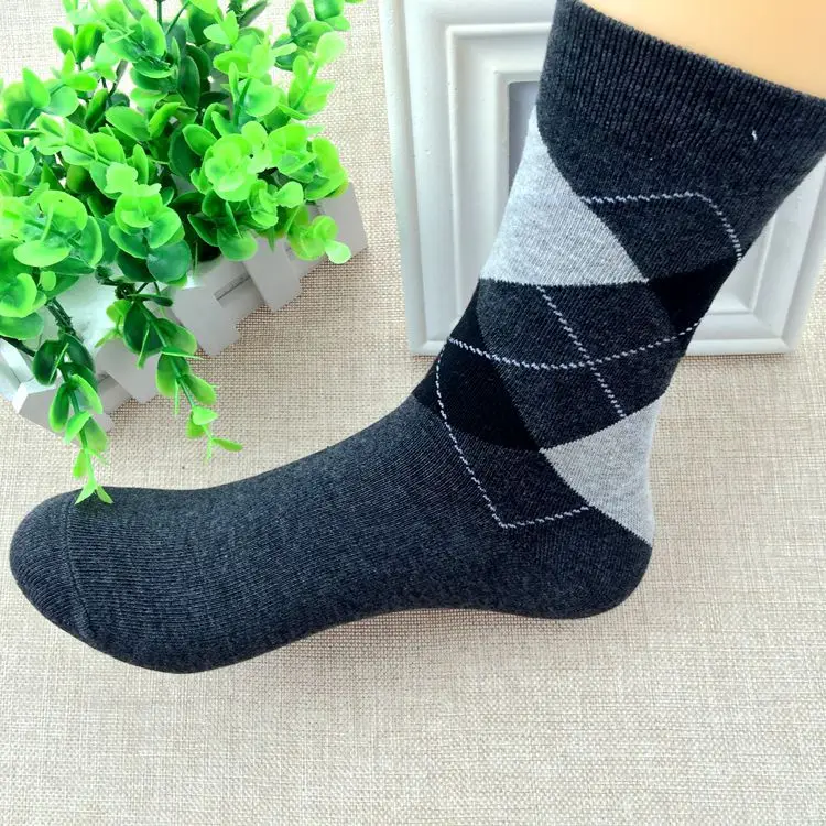 E dark grey 5 пар, Осень-зима, высокое качество, мужские бизнес хлопковые носки для мужчин, алмазная клетка, длинные носки, мужские носки, Meias Calcetines - Цвет: E dark grey