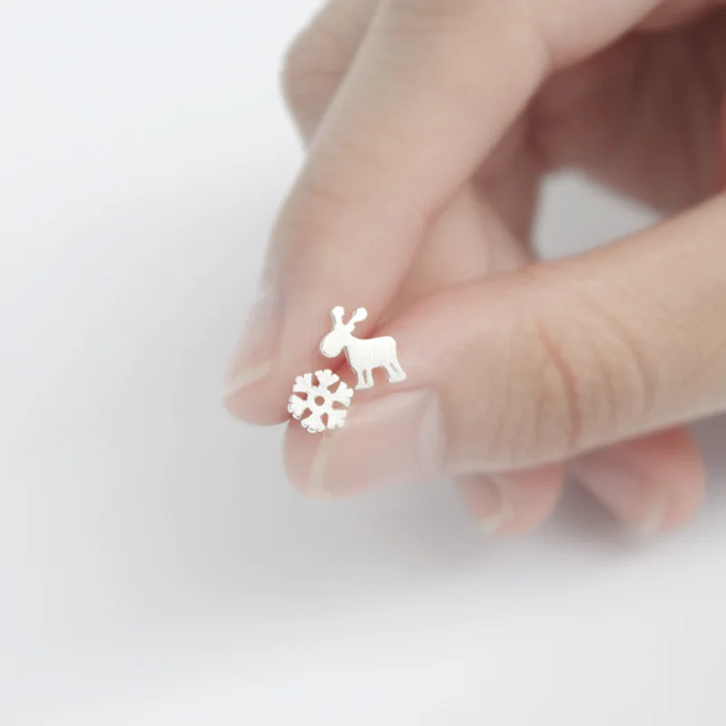 RONGQING 2018 New Jewelry 1Pair/lot Animal studs Snowflake Christmas gift silver Auricular needling Earring earrings for women | Украшения