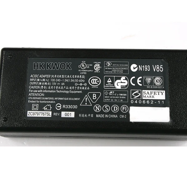 Зарядное устройство для ноутбука Toshiba Satellite 15 в 6 А 90 Вт 3 х3 0 мм F20 F30|laptop charger|ac adapter 15v