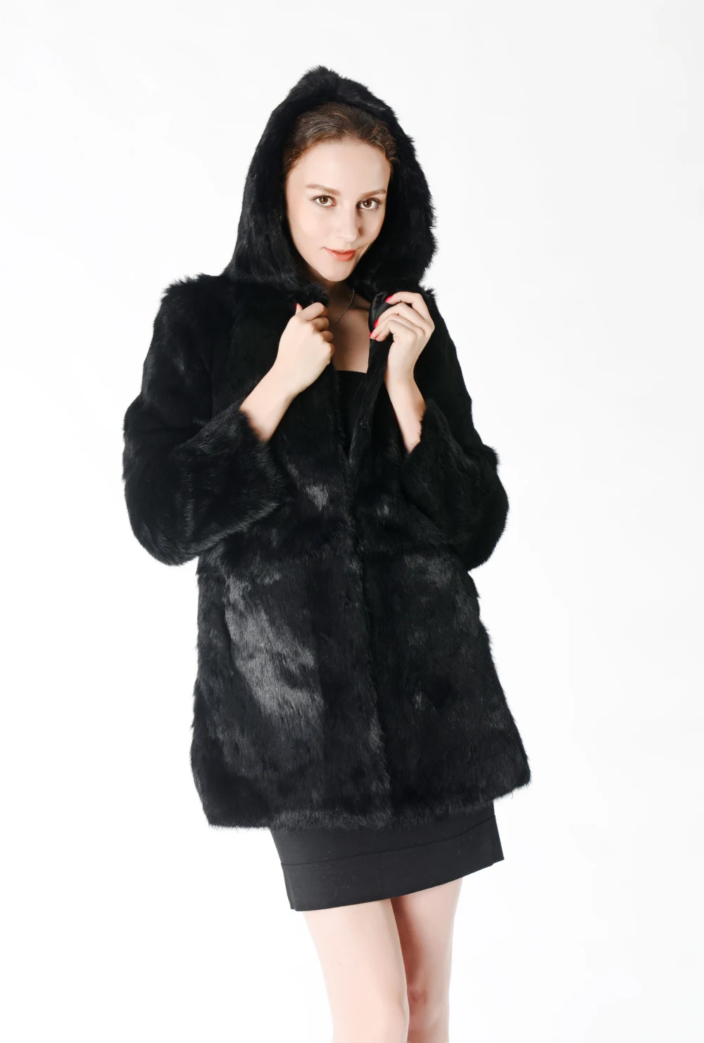 Новое поступление Женская куртка с капюшоном роскошная из натурального