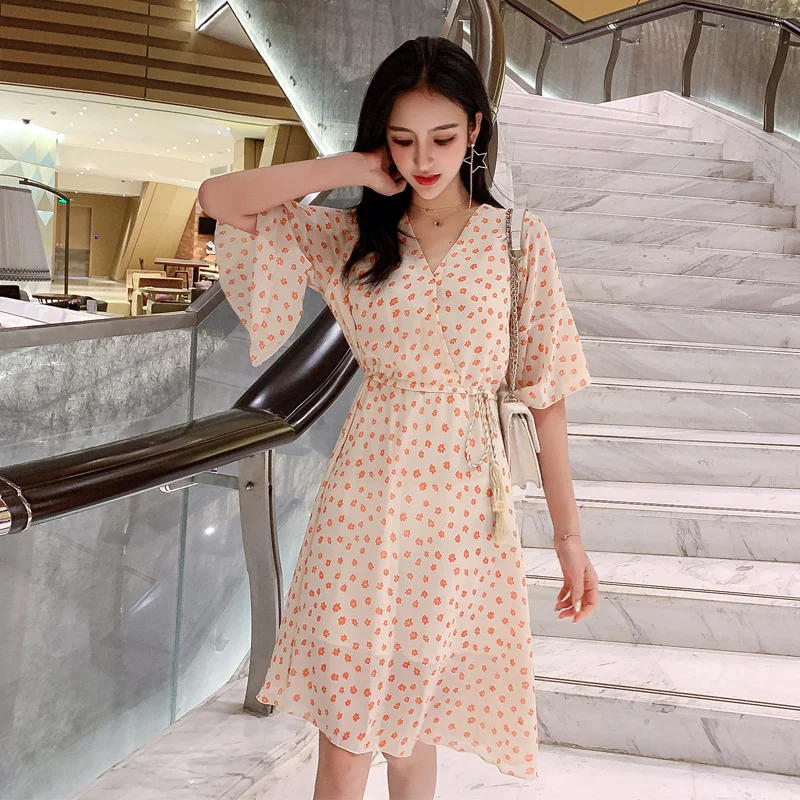 Женское шифоновое платье в стиле ретро элегантное с короткими рукавами и v