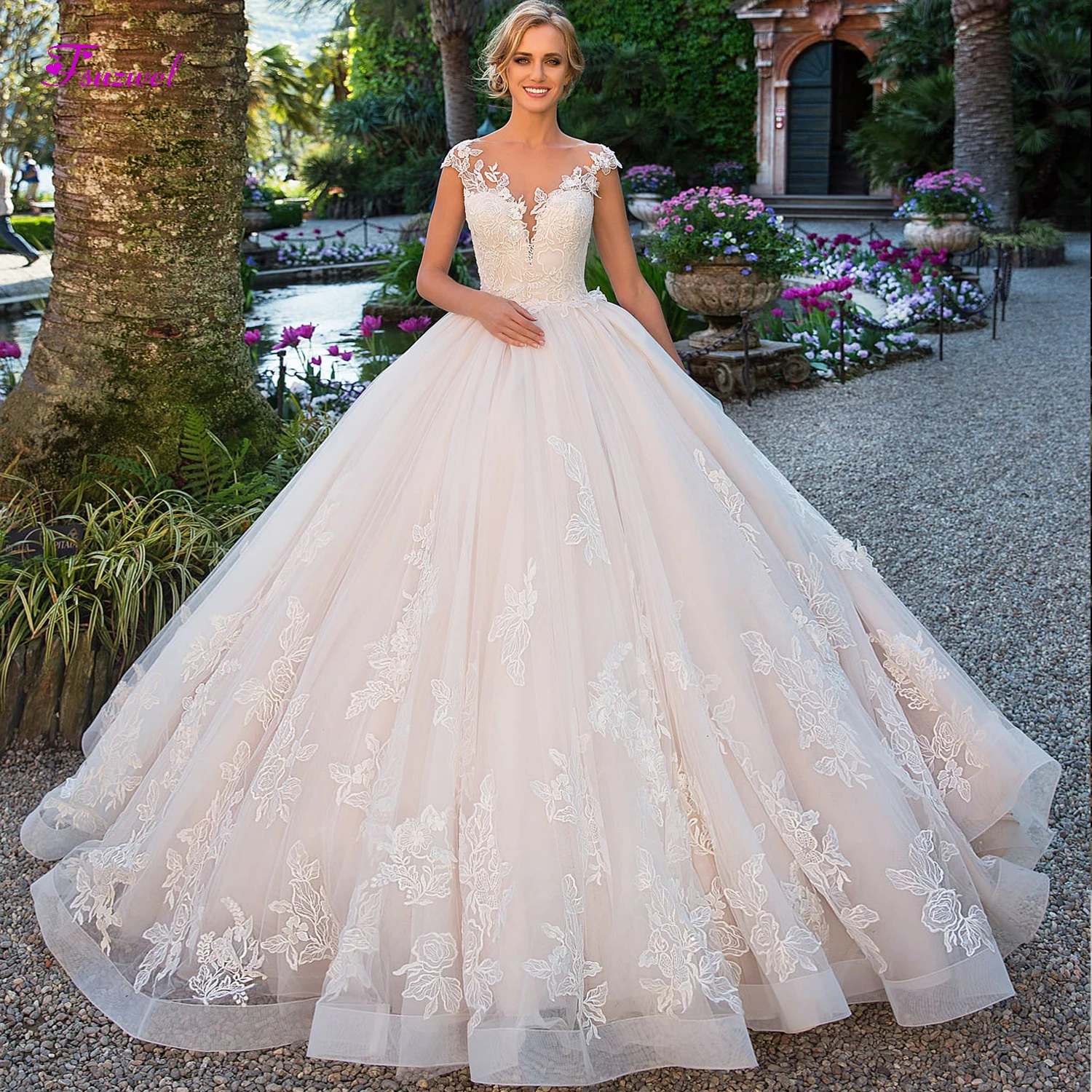 

Fsuzwel Gorgeous Appliques Cap Sleeves A-Line Wedding Dress 2020 Sexy Scoop Neck Backless Princess Bridal Gown Vestido de Noiva