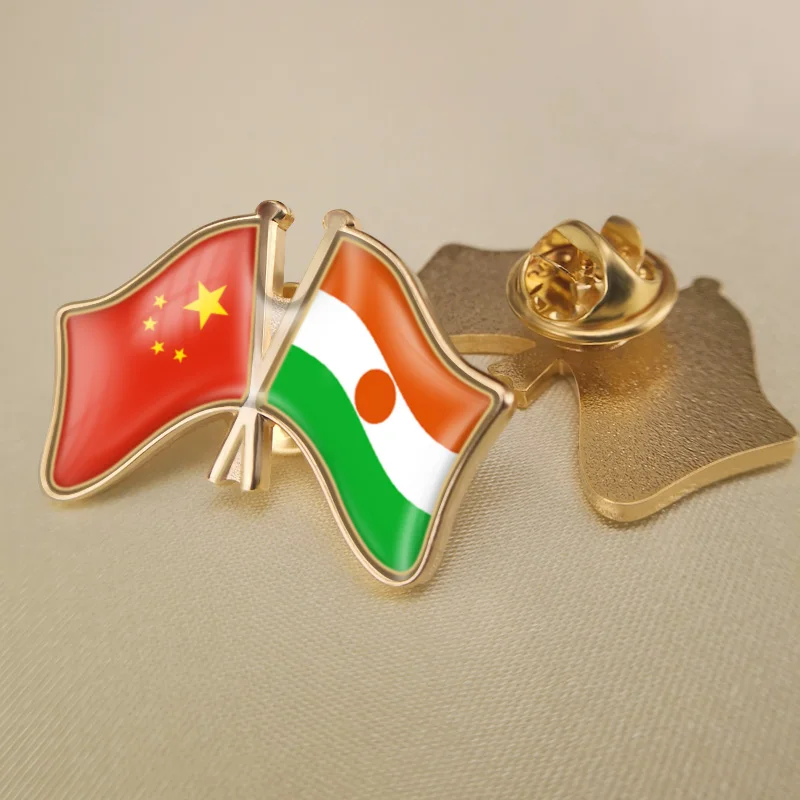 

China and Niger Crossed Double Friendship Flags Lapel Pins Brooch Badges