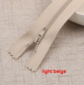 light beige 10 шт./лот 20 см Длина красочные нейлоновые молнии по индивидуальному заказу Портплед швейные изделия ручной работы DIY аксессуары 40 Цвета P080 - Цвет: light beige