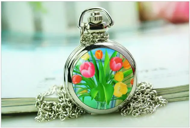 

New silver enamel beautiful Tulipa gesneriana pattern quartz pocket watch necklace pendant women men children gift