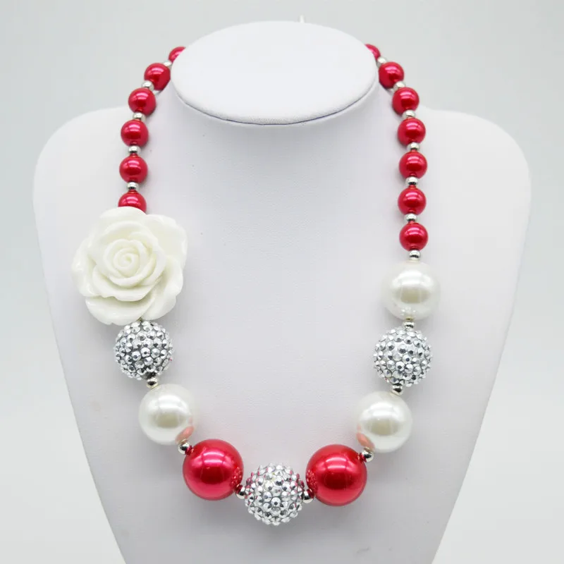 

wholesale 5PCS Children Girls Gold Chunky Pearl Bubblegum Beads Necklace With Baby Girl Dress Up Christmas Gift