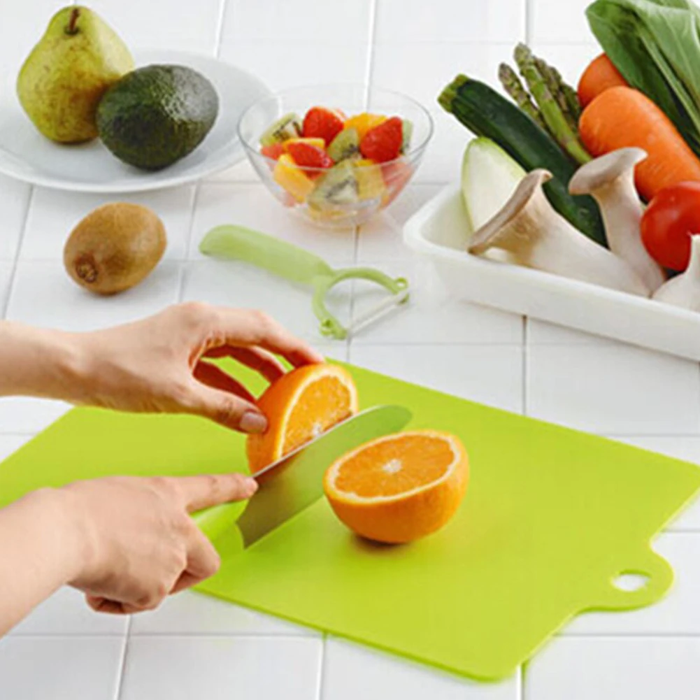 1Pcs Cutting Plate Candy Color Kitchen Cooking Tools Flexible Plastic Board Food Slice Cut Chopping Block | Дом и сад