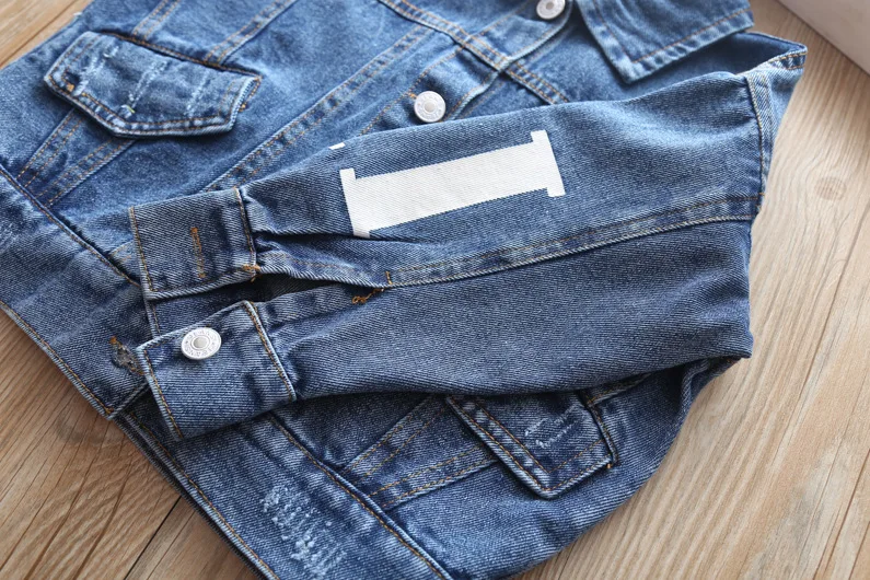 Детские джинсовые пальто для девочек куртки на осень маленьких одежда 2019 модные