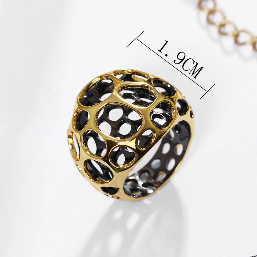 Фантастическое кольцо с полым трехмерным дизайном для женщин Золотой и белый