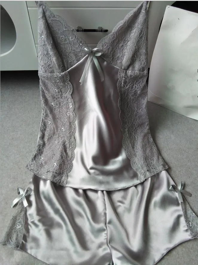 New Sexy women real silk pyjamas sets Sell well summer style luxury sleepwear hollow out deep v lace lingerie nightwear | Женская одежда