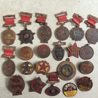 100pcs random sent china each period of the bronze honor commemorative friendship medal decoration metal handicraft medal