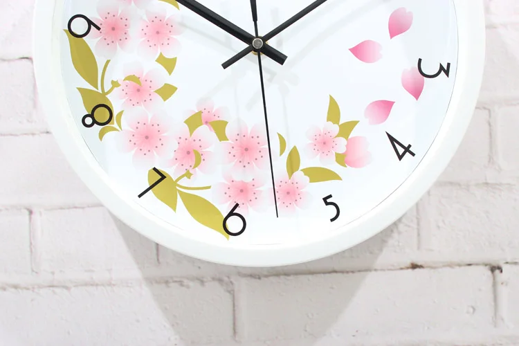 world outside the garden wall clock flowers florid fashion watches quartz mute simple creative free shipping | Дом и сад