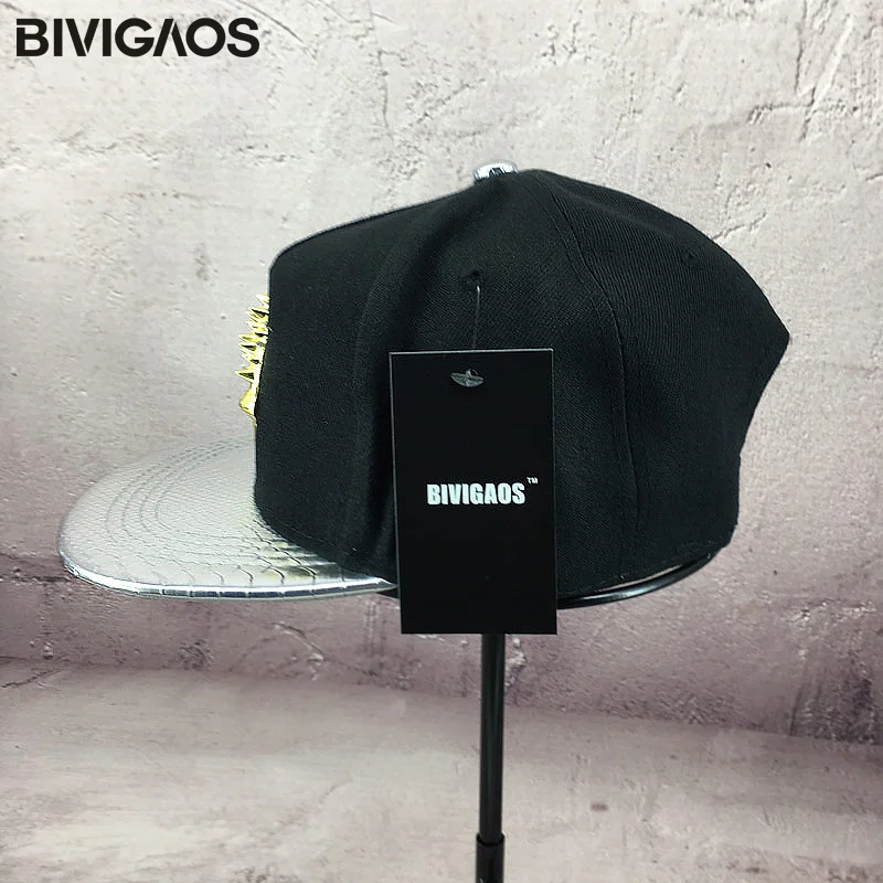 Мужская Swag металлическим черепом стразы черные бейсболки кожаная обувь с узором