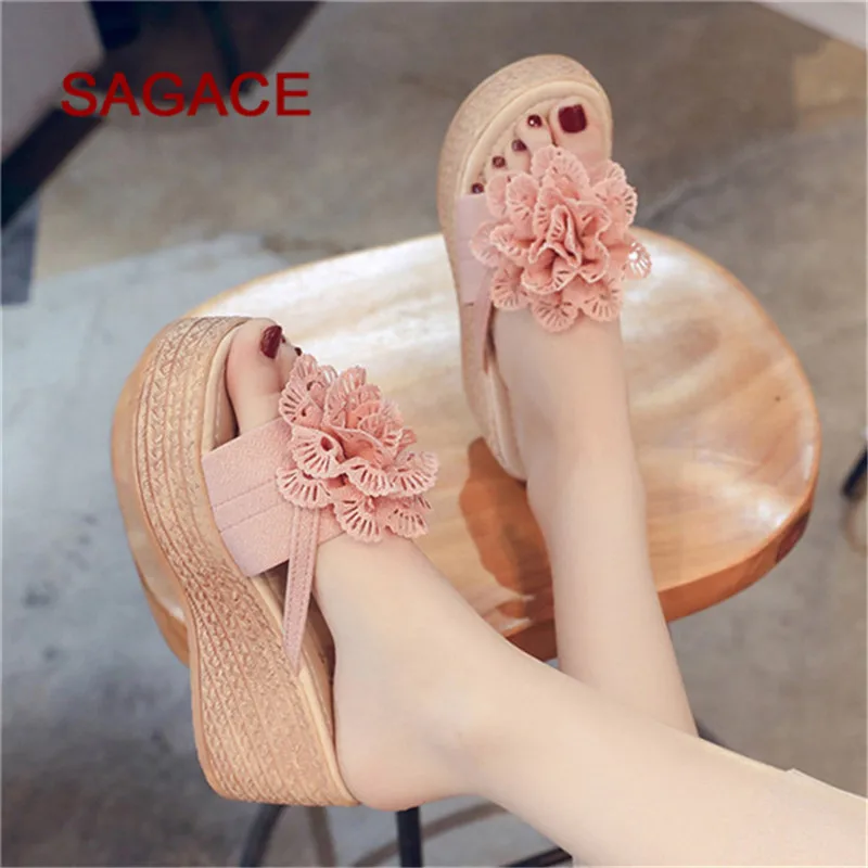 SAGACE/тапочки; Модные женские летние туфли на платформе с цветочным принтом; Туфли на танкетке; Повседневная пляжная обувь с круглым носком; новые шлепанцы для путешествий