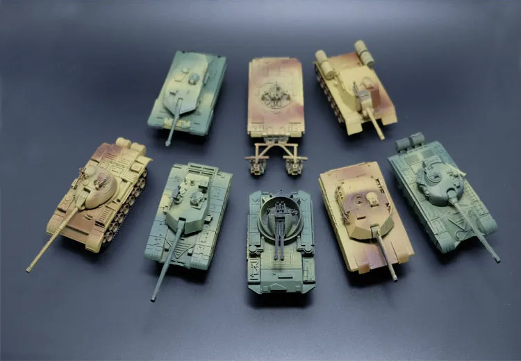 Клей Бесплатная 1: 72 Второй мировой войны Военный танк сборки модели восемь Танк
