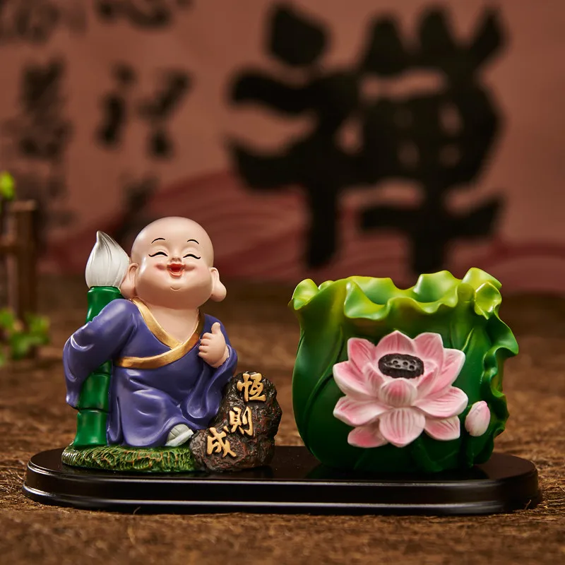 Маленький монах Настольная мебель офисная ручка держатель украшение креативное