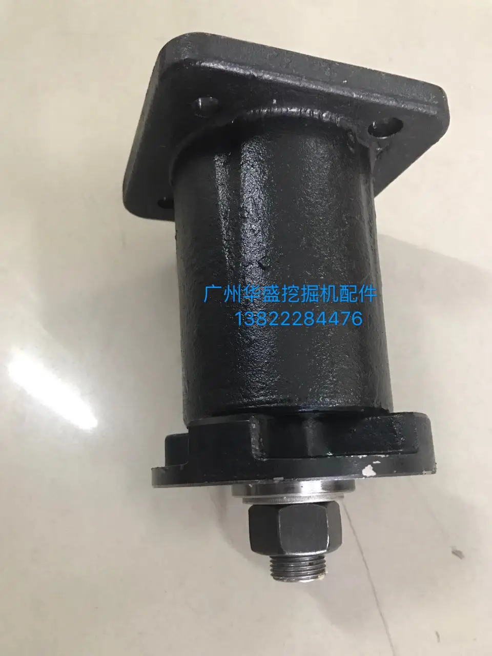Excavator 31 Kato Steel engine 6d24/6d22 belt wheel fan Blade support seat Assembly | Инструменты