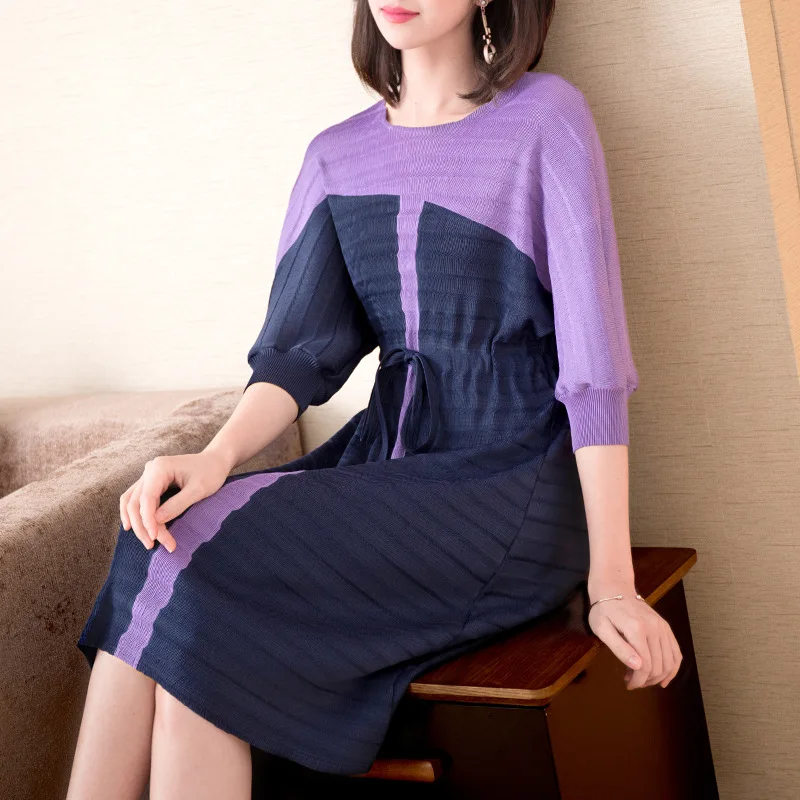 

Plus Size Dress Fashion Contrast Color New Women Spring Summer Lantern sleeve Round Neck Lace-up waist Slim A Line Casual Dress
