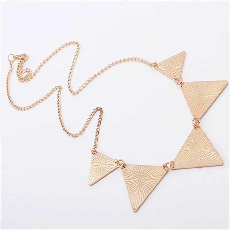 

LNRRABC kolye Chain Necklace Women Necklaces Triangle Punk Collar Sweater Chain Short Choker Necklaces Ladies Fashion Jewelry