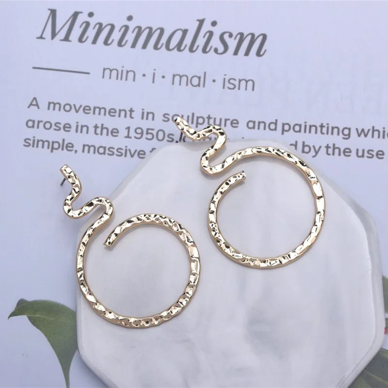 2020 Лидер продаж новый дизайн в стиле панк со змеиным рисунком Ветер Искушение