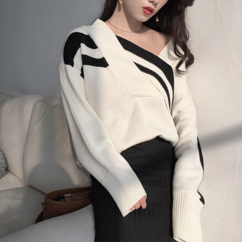 Asymsay Новинка 2017 года стильное платье черный белый цвет шить нерегулярные V