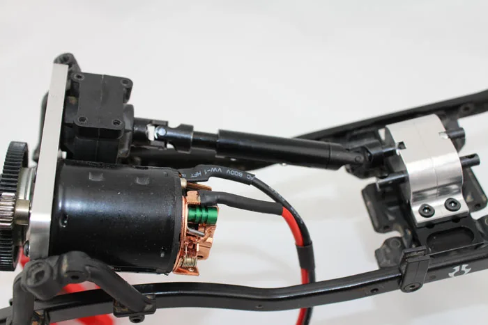 Модернизация Axial Rock Cralwer scx10 D90 крепление приводного вала с трансмиссионным