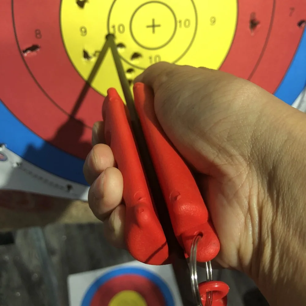 

Outdoor Silicone Gel Archery Target Hunting Shooting Bow Arrow Puller Remover Keychain Equipment Random Color