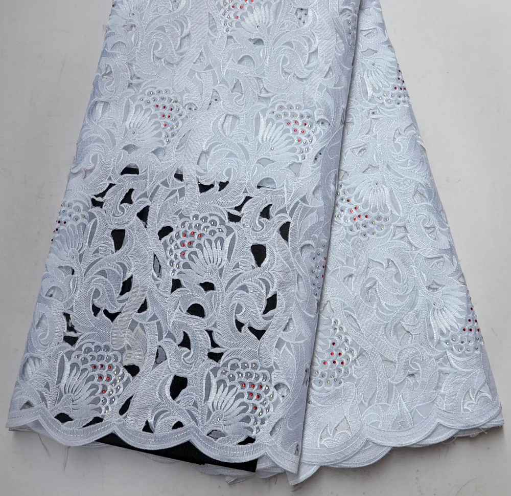 

Latest Excellent Pure white Handcut Swiss lace African Traditional Wedding lace fabrics White handcut Swiss lace fabric