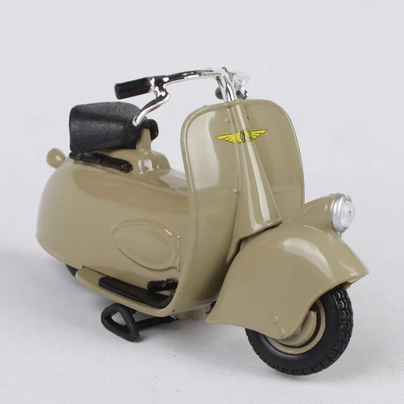 Мотоцикл Maisto 1:18 vespa mp5 paperino 1945 винтажная модель мотоцикла игрушки для детей