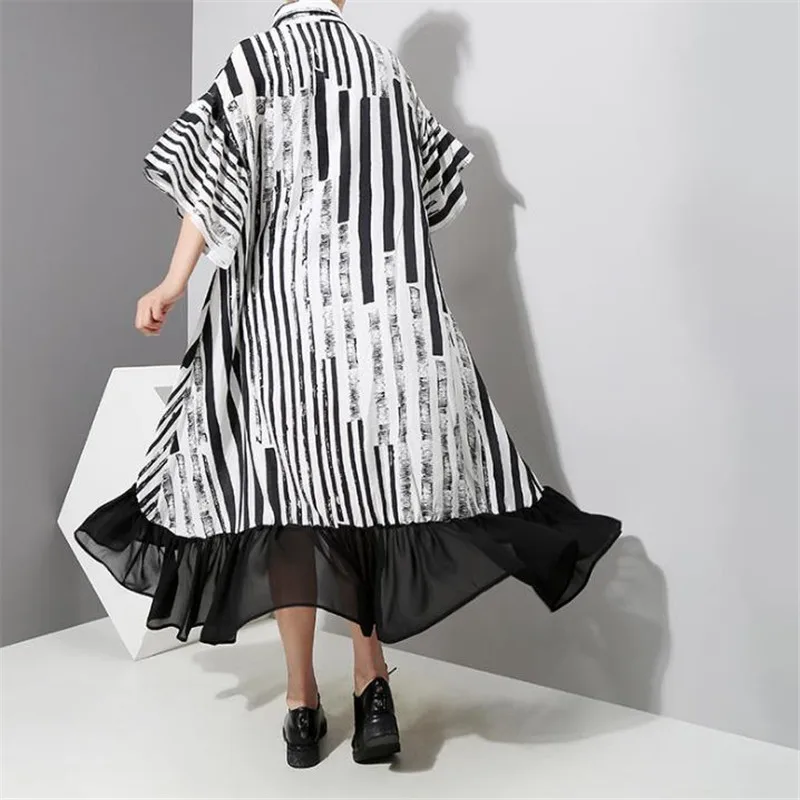 

2019 New Europe Summer Fashion Women Single Breasted Irregular Shirts Female Half Sleeve Loose Striped Blouses HC139