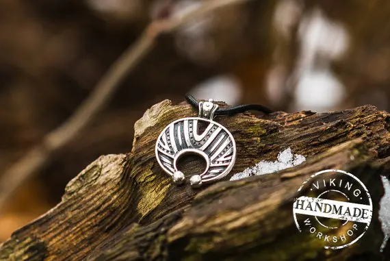 Lanseis10pcs Ручной Лунула Кулон Серебряное Ожерелье Языческие Украшения | и